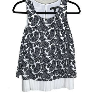 Banana Republic Factory Tank Black and White Paisley Print Ruffle Top Womens XS